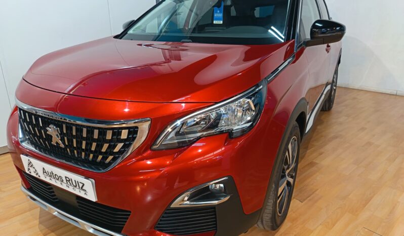 
								PEUGEOT 3008 1.2 ALLURE completo									