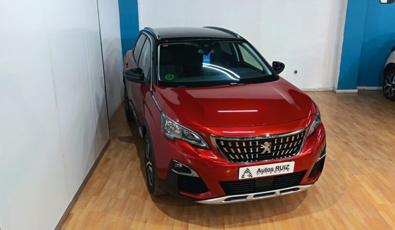 
								PEUGEOT 3008 1.2 ALLURE completo									