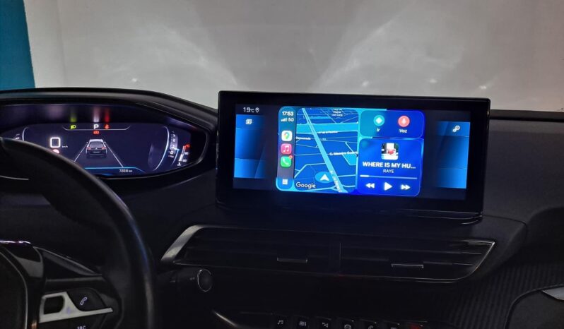 
								PEUGEOT 3008 1.2 ALLURE completo									