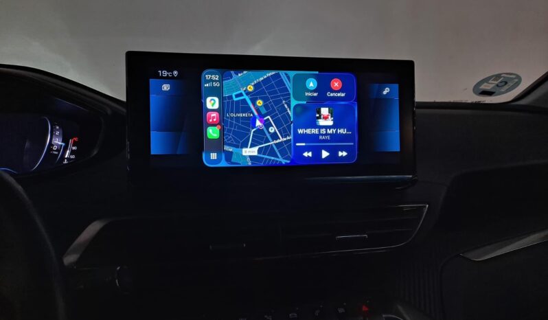 
								PEUGEOT 3008 1.2 ALLURE completo									