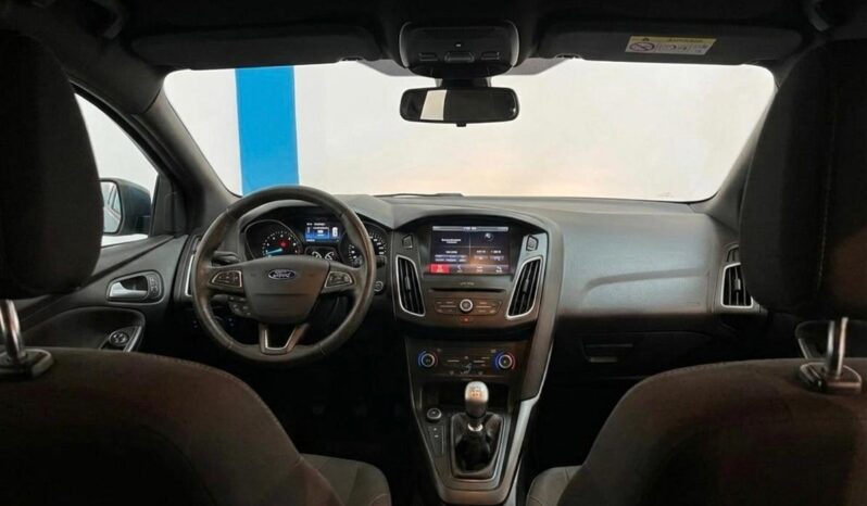 
								FORD FOCUS 1.0 ECOBOOST completo									