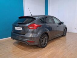 
										FORD FOCUS 1.0 ECOBOOST completo									
