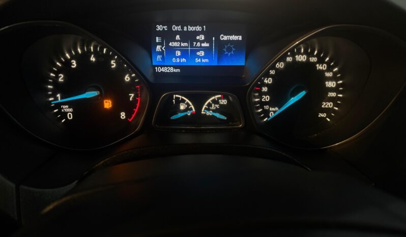 
								FORD FOCUS 1.0 ECOBOOST completo									