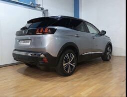 
										PEUGEOT 3008 1.5 ALLURE completo									