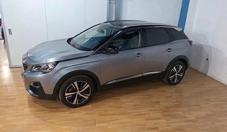 
								PEUGEOT 3008 1.5 ALLURE completo									