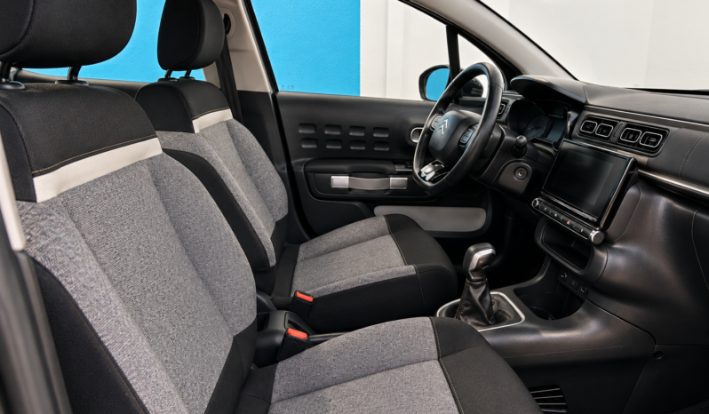 
								CITROEN C3 1.2 S&S PLUS completo									
