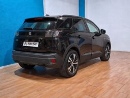 
										PEUGEOT 3008 1.5 ACTIVE completo									