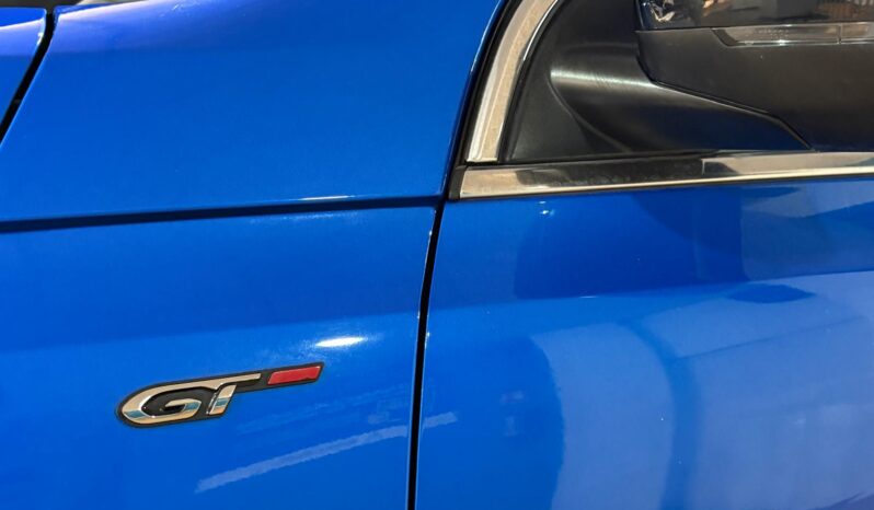
								PEUGEOT 308 1.5 STYLE completo									