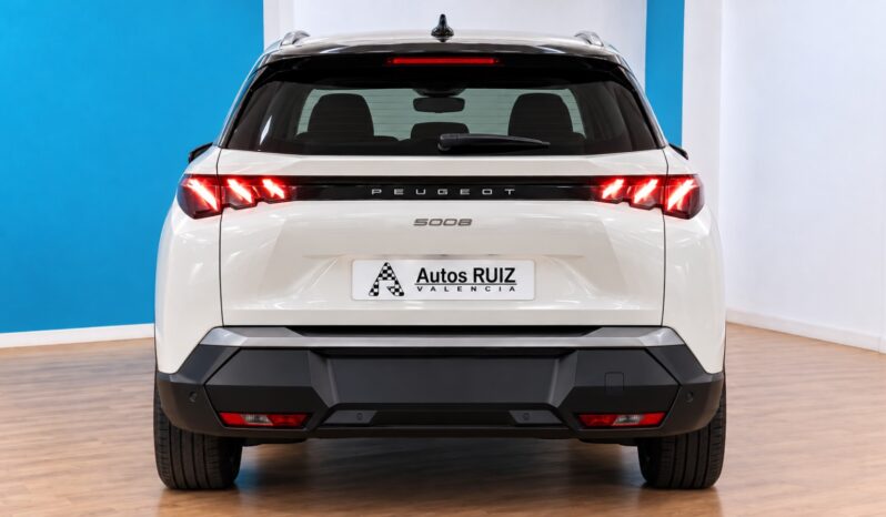 
								PEUGEOT 5008 1.2 ALLURE PACK completo									